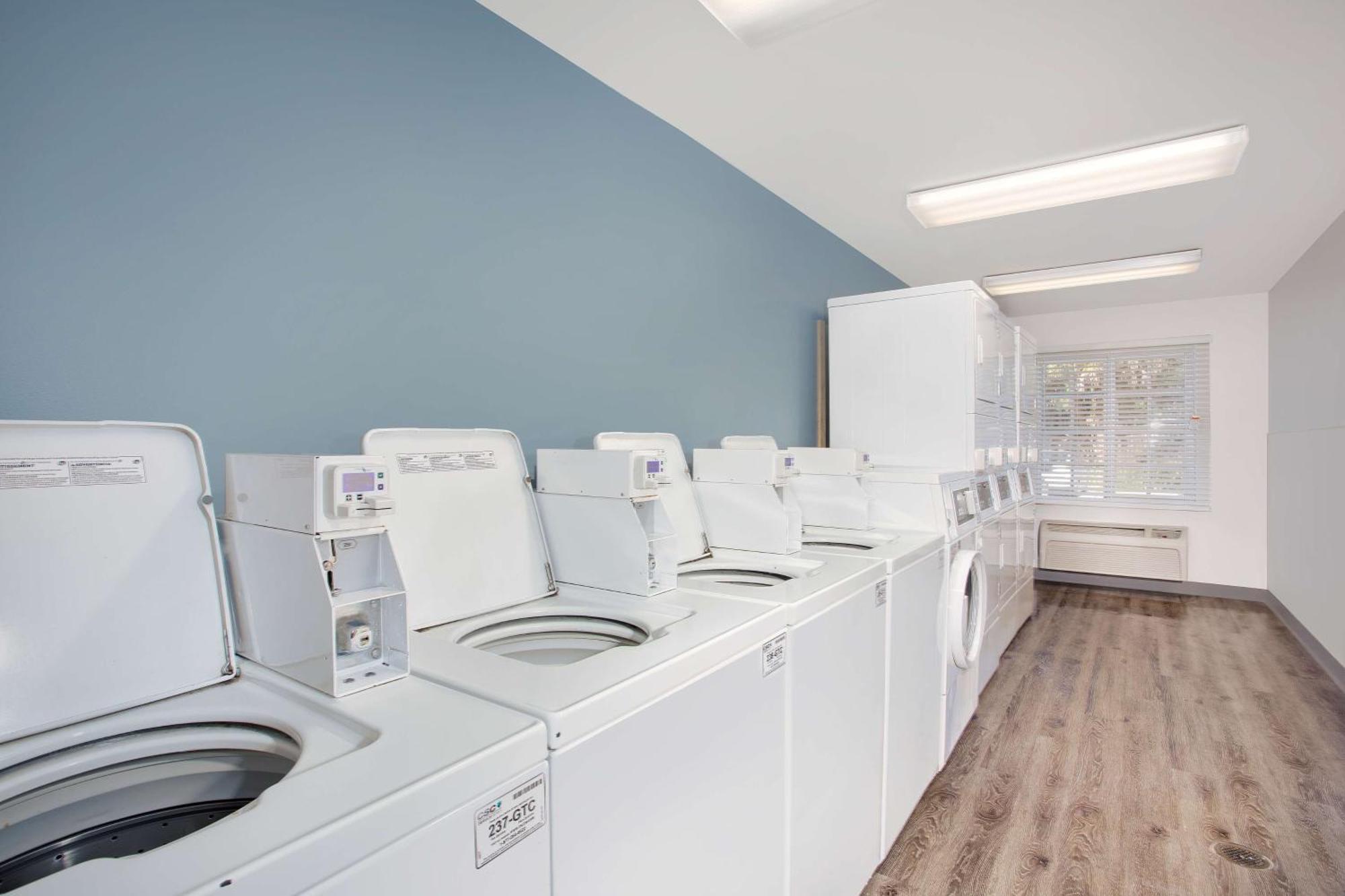 Extended Stay America Select Suites - Fort Myers - Northeast Ngoại thất bức ảnh