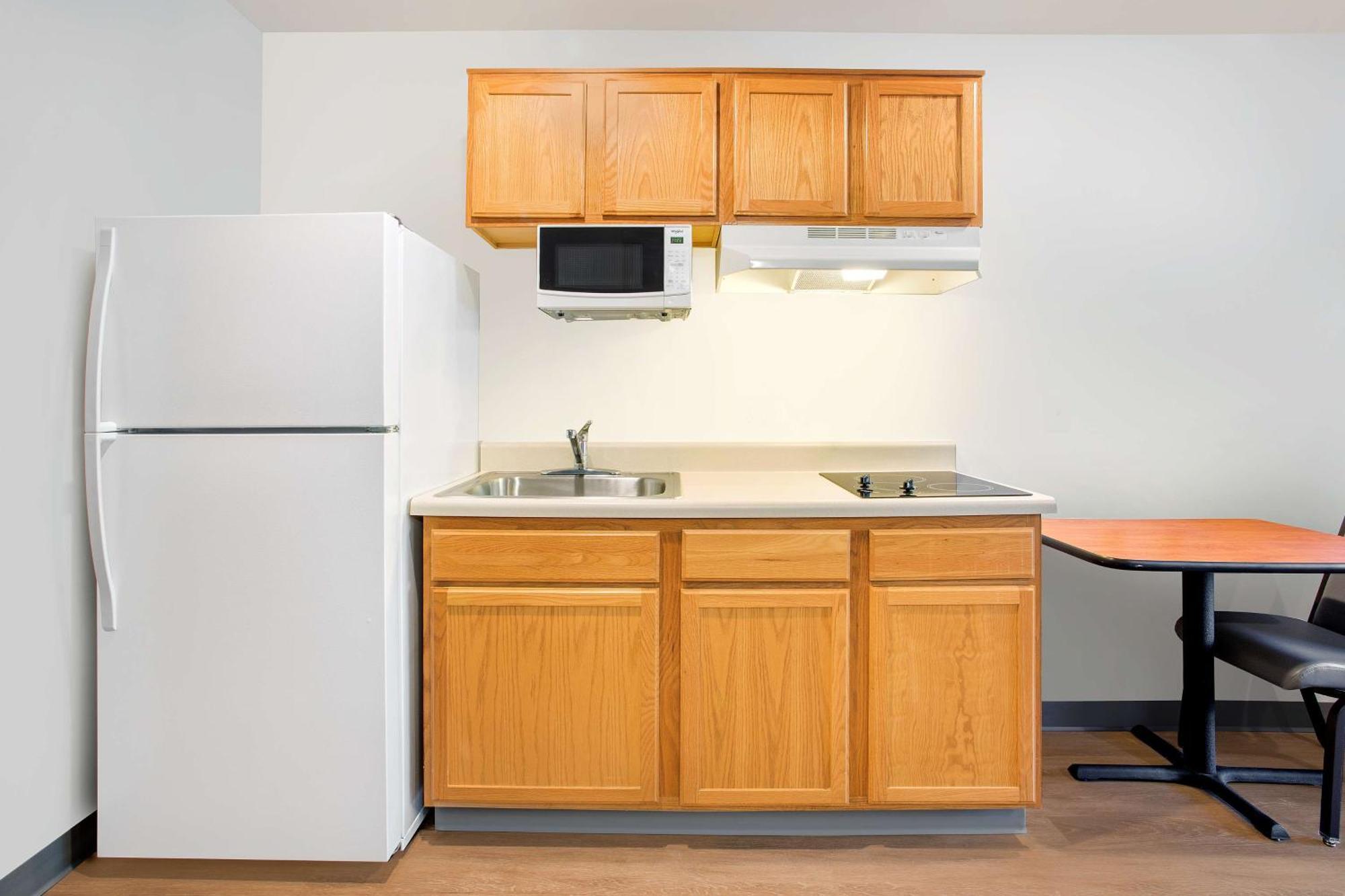 Extended Stay America Select Suites - Fort Myers - Northeast Ngoại thất bức ảnh